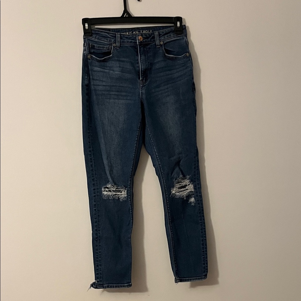 Women's American eagle Mom Jeans size 2